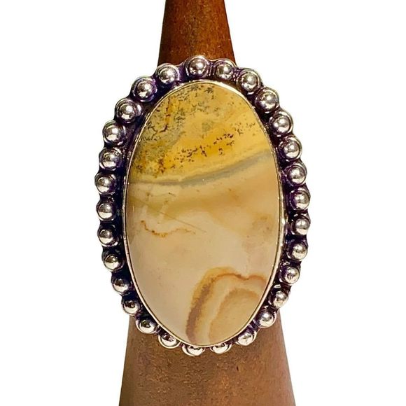 Natural Mookaite Gemstone in a Handcrafted 925 Stamped Ring (9.5) - Picture 7 of 10